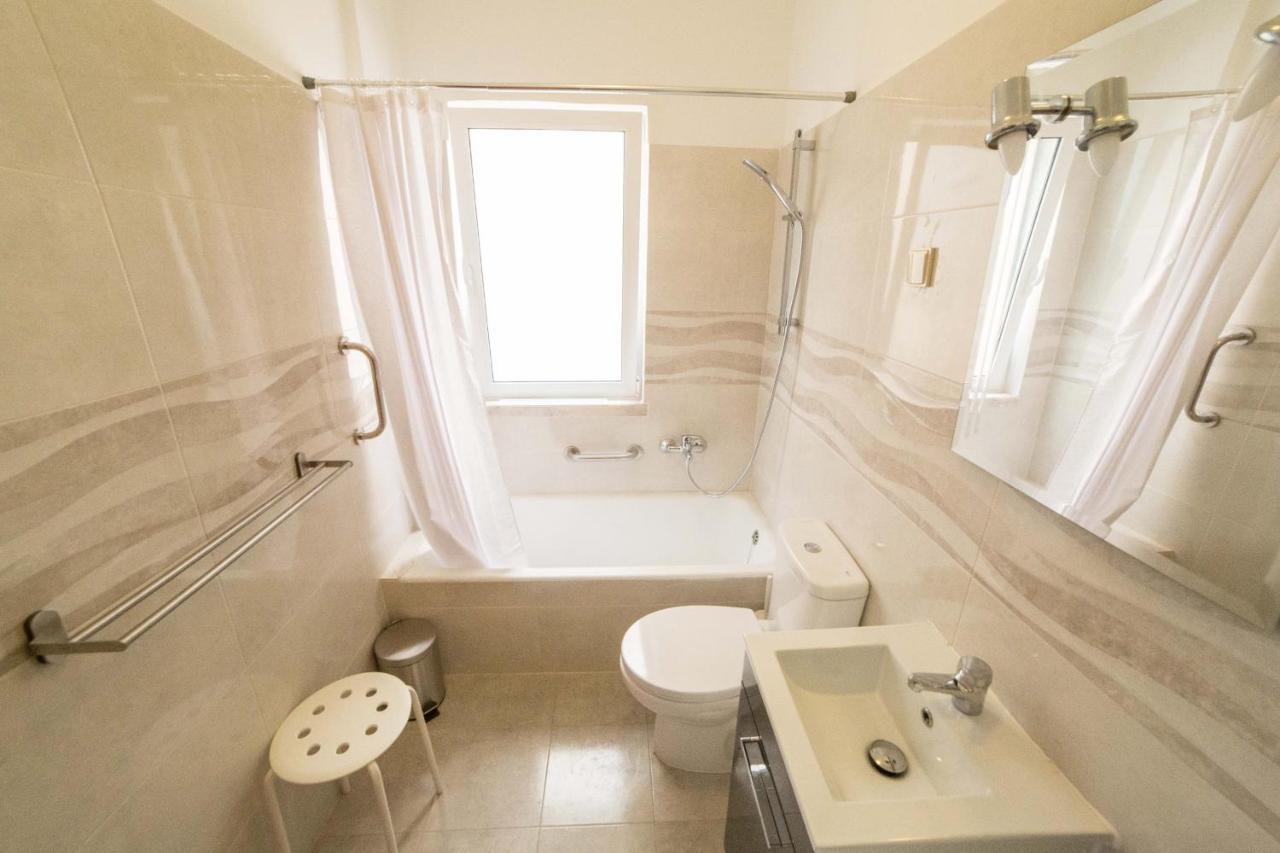 Flh Gulbenkian Flat With Balcony Apartment Lisbon Exterior photo